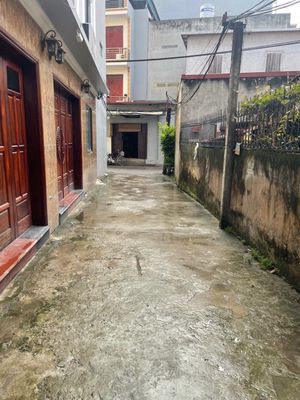 NHÀ PHÚ MINH, 40m2 5 TẦNG , NGÕ THÔNG, Ô TÔ QUA NHÀ , FULL NỘI THÁT