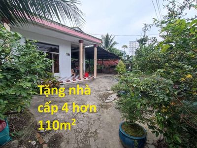 Đất gần 5000m2 mặt tiền quốc lộ 1A, có thổ cư, CHÍNH CHỦ.