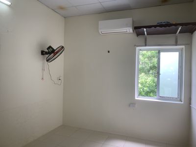 Căn hộ tập thể, 28m2, số 11 phố Vọng Đức, Hàng Bài, Hoàn Kiếm Hà Nội