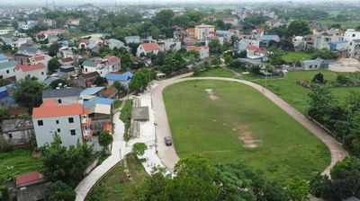 Chính chủ cắt bán 52m Ô TÔ TẢI vào đất, View sân bóng, gần Trường Yên