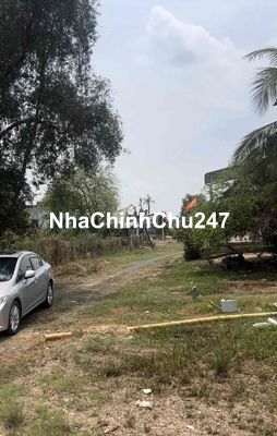 TÔI CHÍNH CHỦ CẦN BÁN 1000m2/ 10x100 NGAY UBND XÃ