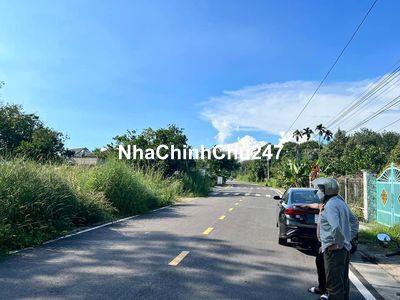 Chính chủ bán lô đất 1600m2 ngay trung tâm, TX. Dầu Tiếng- Bình Dương.