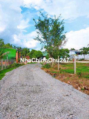 Cần Bánlô đất sát TT Châu Thành cách QL22B 500m 566m2/600tr sẵn 100 TC