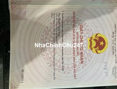 Do nhu cầu chuyển xuống phố chính chủ cần bán nhà mặt tiền đường 10m5