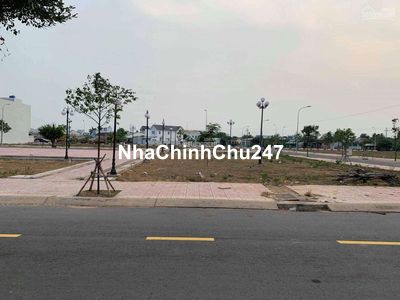 Chủ cần tiền kinh doanh bán gấp lô đất ngay Bến Lức, SHR 1ty490