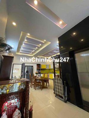 chủ kẹt tiền gửi nhà mặt tiền bán gấp