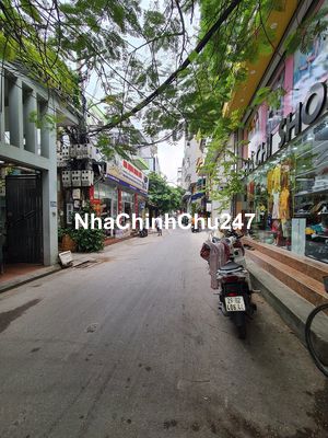 6.78 Tỷ-Ô tô đỗ cửa vào nhà-32m2-5 Tầng mới-Giáp Bát-Kim Đồng