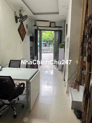 Chính chủ bán nhà MT Hoàng Sa, 50m đi bộ từ cầu số 3, sát cafe Napoly