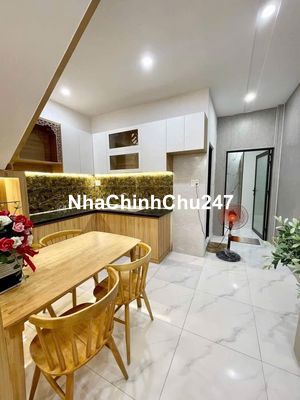 Chủ kẹt tiền bán căn 3pn,3wc 910tr nhà ngộp ngay khu du lịch siêu hời