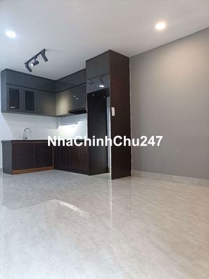 Nhà ngay cầu Bình Triệu sát Phạm Văn Đồng 35m2 2 tầng xe hơi đậu cửa