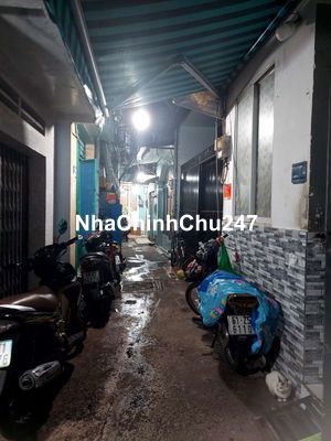 Nhà 2,5x9 sổ hồng chính chủ