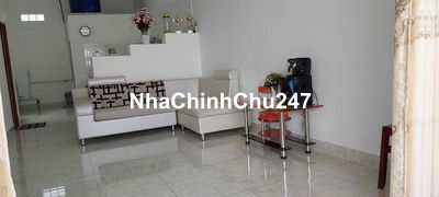 Nhà đẹp chính chủ giá rẻ tặng nội thất