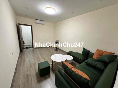 Hiếm nhà tt 2 ngủ đối diện Royal city ,65m full nội thất,sổ đỏ cc.