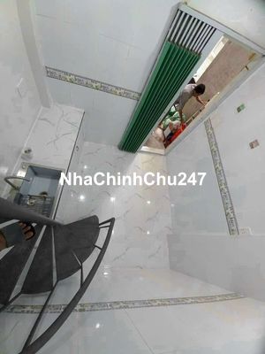 Nhà Nhỏ 2 Lầu Sổ 7m Không Quy Hoạch Q4