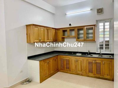 Tin Thật. Phân lô ô tô vào nhà Hoàng Quốc Việt, 65m2x5T, MT 5m