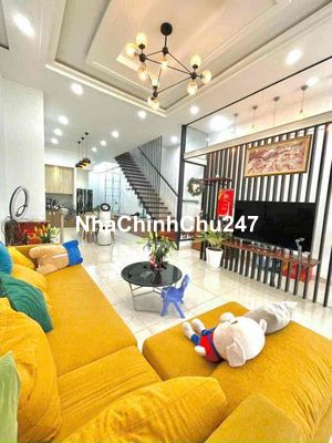 Chính chủ nhà MT đường thông 12m DTXD 240m2 Sổ hồng riêng KDC an ninh