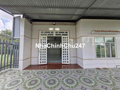 Chủ giảm 200tr, cần bán 440m2, có 4 căn nhà liền kề, mặt tiền đường