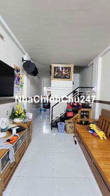 Bán nhà hẻm xe hơi. Hoàn công đầy đủ. Chỉ 3,85 tỷ.ngay gần bv Thủ Đức