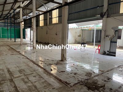 Nhà kho diện tích 900m2 đường xe tải ngay chung cư Him Lam Q.6