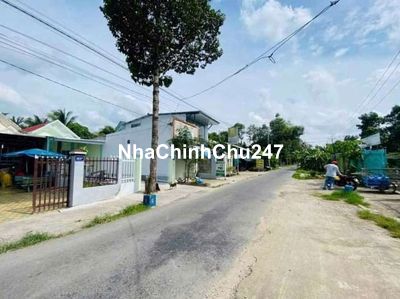 Bán nhà mặt tiền nhựa