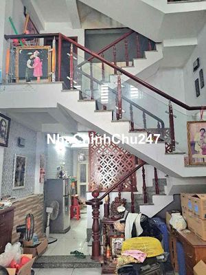 P.Tân Thới Hiệp.   Nhà Đúc 4M X 16M, chính chủ llử