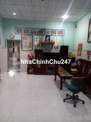 Bán nhà chính chủ, sổ chung, gần visip 1