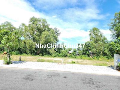 Đất chính chủ 100m2 full thổ cư, giá 800tr. Xã Phú Hoà Đông