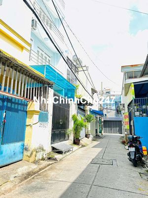 Chính chủ bán nhà trục Lê Văn Quới