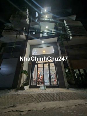 Cần bán căn nhà 1 trệt 1 lửng 3 lầu ngay chợ