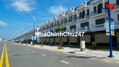 Bán nhà mặt tiền kinh doanh 1trệt 2lầu mặt tiền 22m, sổ riêng giá 2,3ỷ