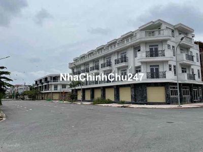 Chủ giao  Bán nhà thô 1 trệt 3 lầu giá rẻ nhất KDC Bửu Long 3 - Vị tr