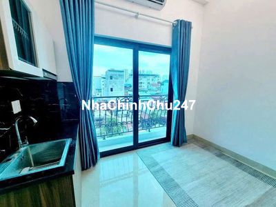 Ngã Tư Sở 40m2 Mới Tinh Full Đồ Ban Công Thoáng Có Gác Xép Giá Tốt