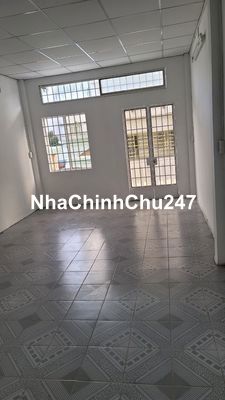 Chủ bán gấp, giảm 300tr nhà hẻm Nguyễn Văn Đậu, Xe hơi đậu cửa, Nở hậu