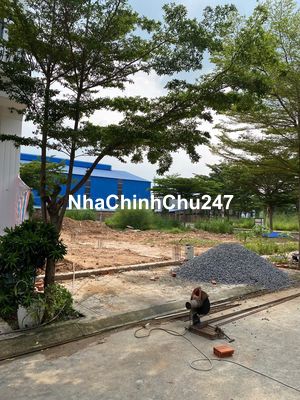 CHÍNH CHỦ SANG LẠI LÔ ĐẤT GẦN MT DT 743 FULL THỔ CƯ XDTD GIÁ 1,78 TỶ