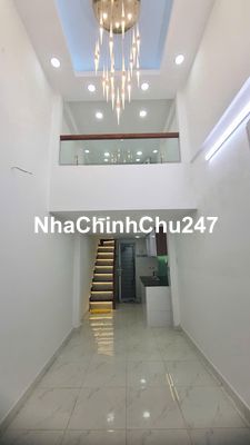 Bán nhà quận 4 hẻm 3 gác đẹp vô ở ngay chính chủ giá hạt dẻ