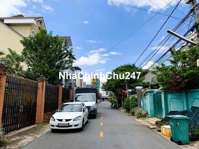 Nhà sau lưng Phan Trung 9tr/th 135m2 nhà 2 lầu 3PN sân rộng xe hơi