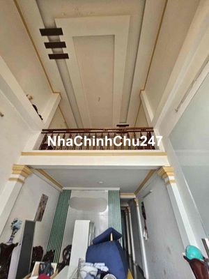 Bán gấp nhà mặt tiền