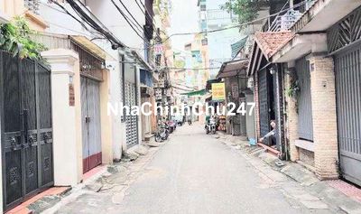 Nhà phố Bạch Mai, Hai Bà Trưng, 30m2,  3 ngủ, gần oto 20m, kinh doanh