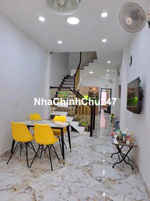 Nhà mới xây, nở hậu, tặng nội thất đây đủ, diện tích đất 84m2