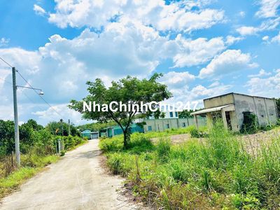 Bán đất Chính Chủ, Diện tích 2034m2, Giá bán 650 Triệu, vị trí đẹp.