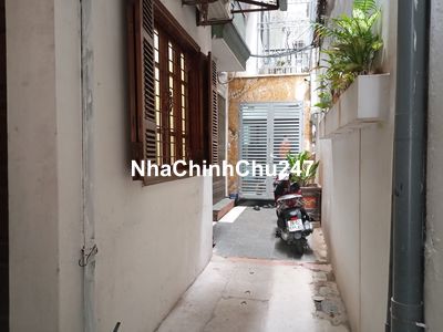 CHÍNH CHỦ GỬI BÁN NHÀ DÂN XÂY PHỐ HUẾ, HOÀN KIẾM, 5 TẦNG CHỈ 3.69 TỶ