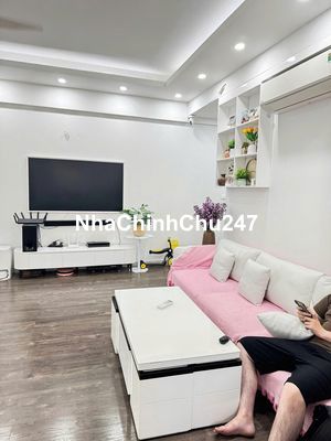 Chính chủ bán nhanh căn hộ 2 ngủ- N07 Thành Thái - tặng nội thất