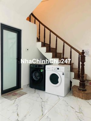 Chính chủ cần bán gấp căn nhà trong ngõ 105 Láng Hạ, 75m2*4 tầng, MT 4