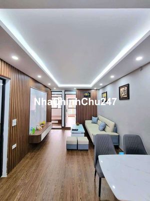 Chính chủ bán căn hộ tầng trung Cầu Giấy 80m 3 ngủ 2 vệ sinh full NT