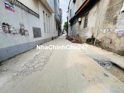 Đất chính chủ 40M2 đường vào 3,5m  .Tổ 11 TT Đông Anh .Giá chỉ hơn 2XX