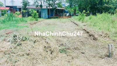 Chính chủ cần bán gấp 800 m2 đất có sẵn 100 m2 thổ cư tại Bình Dương