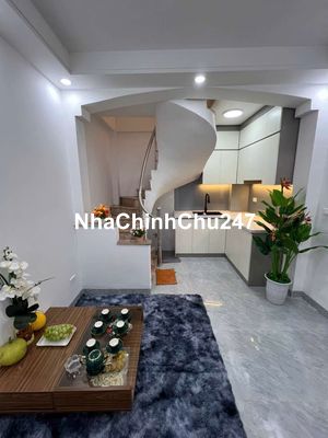 Chính chủ bán nhà Minh Khai: 5 tầng, mới ở ngay, 2.25 tỷ