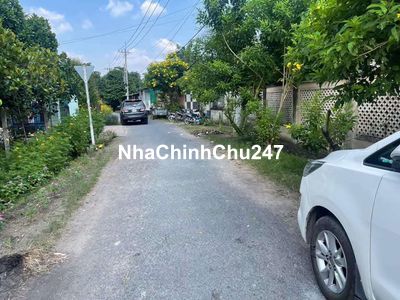 Chính chủ cần bán gấp 500 m2 đất có sẵn 100 m2 thổ cư tại Bình Dương