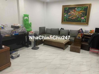 Chính chủ cần bán nhà Đống Đa, ô tô 5 tạ đỗ cửa, cần bán gấp