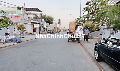 Bán 2 nền khu kinh doanh sầm uất liền kề chợ,khu công nghiệp, full thổ